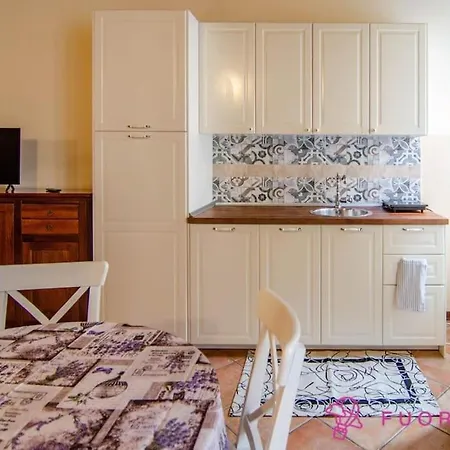 Borgo Delle Colonne 16 Apartment *